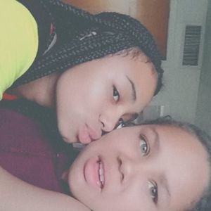 Meet your Posher, Desirae